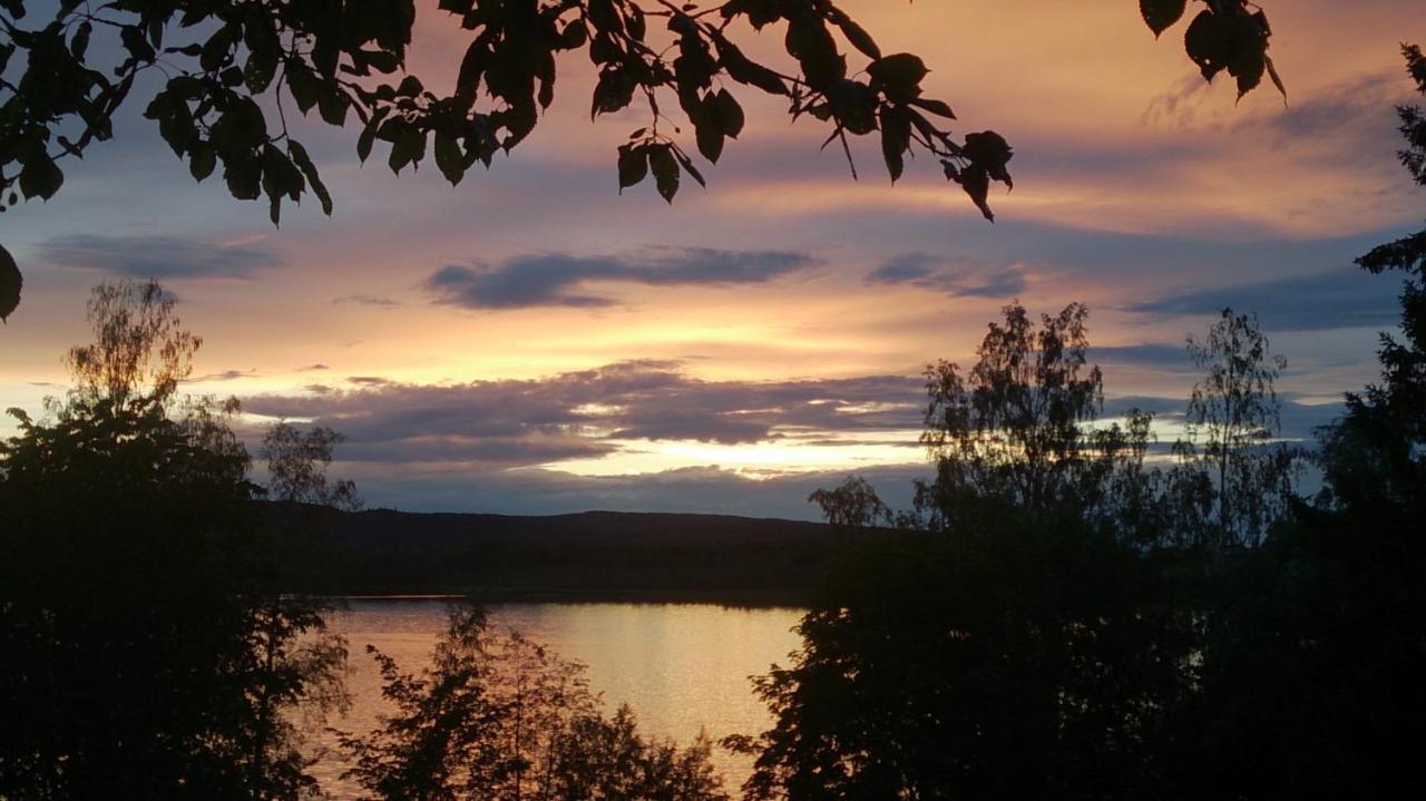 Roeda Stugan Hedemora Exterior foto